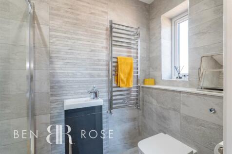 Bedroom Two Ensuite