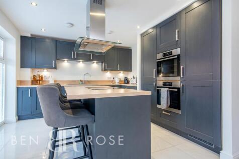Kitchen/Dining/Family Room