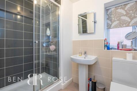 Master Ensuite