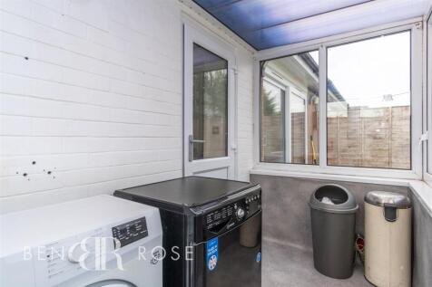Utility/Rear Porch