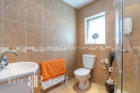 Master Ensuite