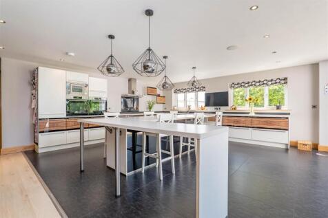 Kitchen/Breakfast/Family Room