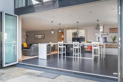 Kitchen/Breakfast/Family Room