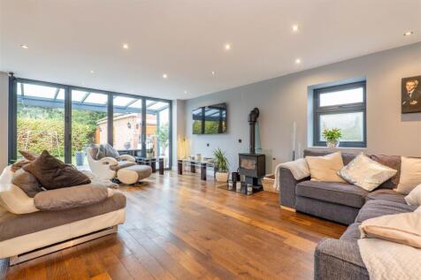 Kitchen/Breakfast/Family Room