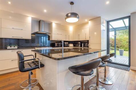 Kitchen/Breakfast/Family Room