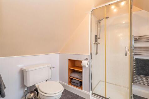 Master Bedroom Ensuite