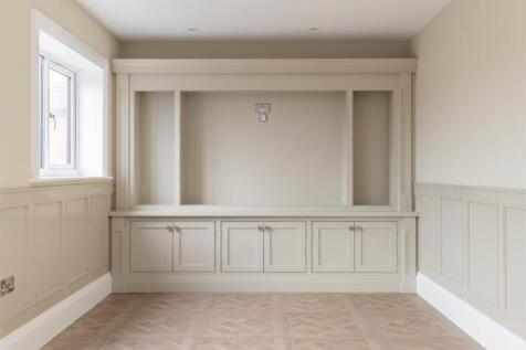 Kitchen/Diner/Snug (Example)