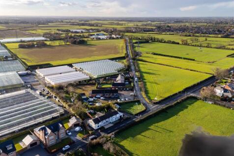 Aerial View - Surroundings