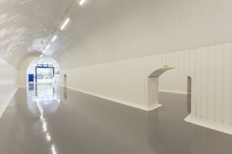An empty arch with white lining