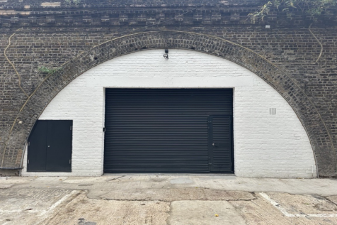 The front of an arch.