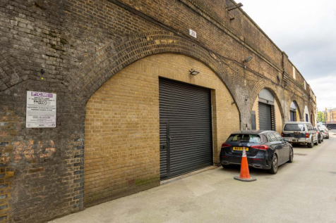 The front of an arch.