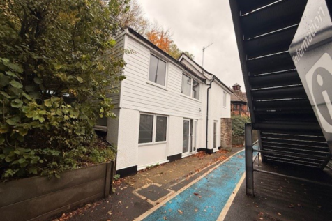 The front of an arch.