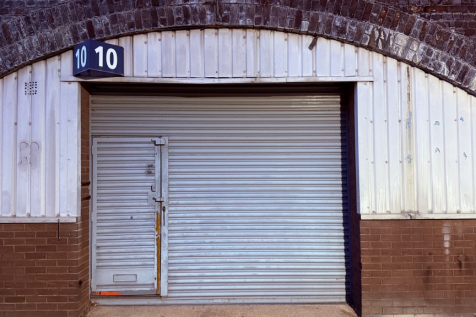 The front of an arch.