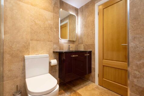 Master en-suite