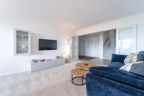 Living area 2