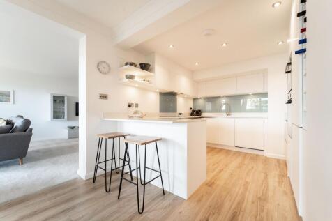Kitchen&amp;breakfast ba
