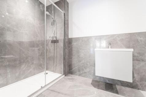 Ensuite shower to se
