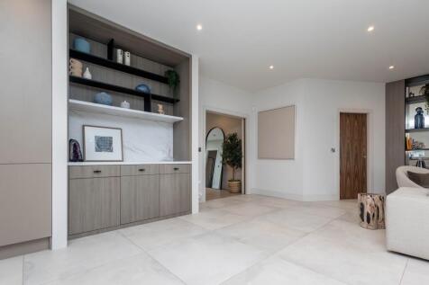 Mini bar area