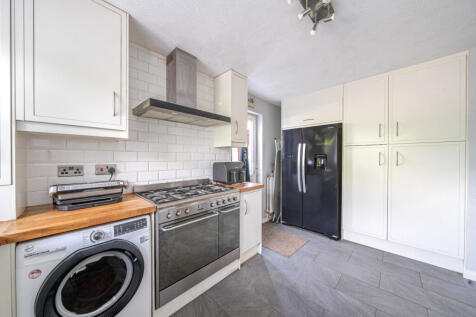 Kitchen Photo 3