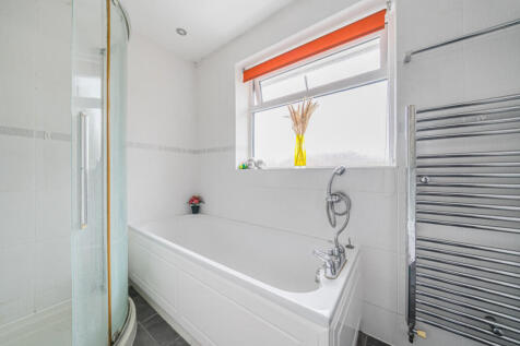 1360940-16-68dd1a...