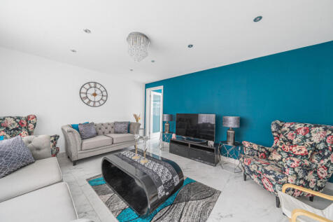 1360940-2-68dd182...