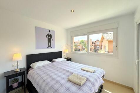 Bedroom 2 Beds