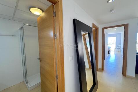 Hallway Bathroom 2