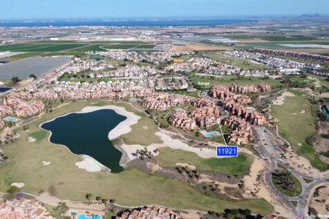 dronebilde oversikt resort