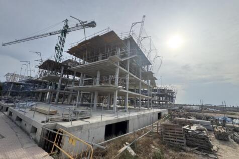 Iconic Juli25 Block 4