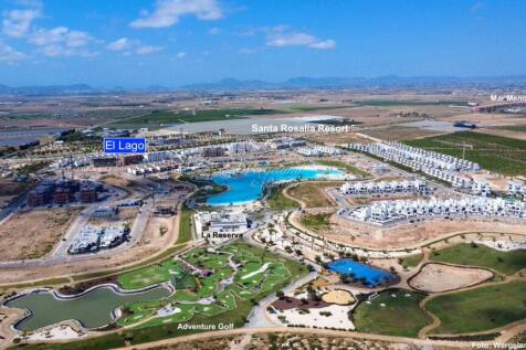 dronefoto fra adventure golf