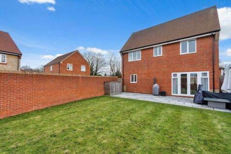 rear to house shot.jpeg