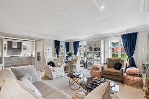 living room 1.jpeg