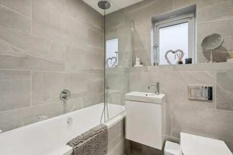 master bathroom.jpeg