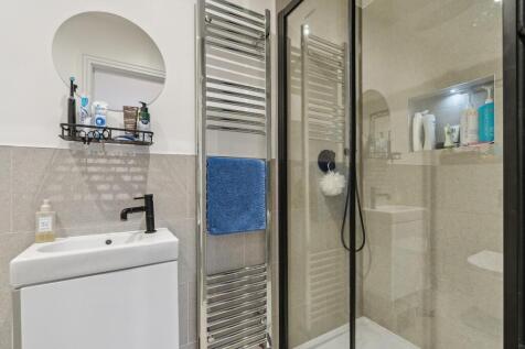 en suite.jpeg