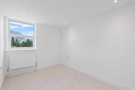 fourth bedroom.jpeg