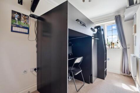 third bedroom.jpeg