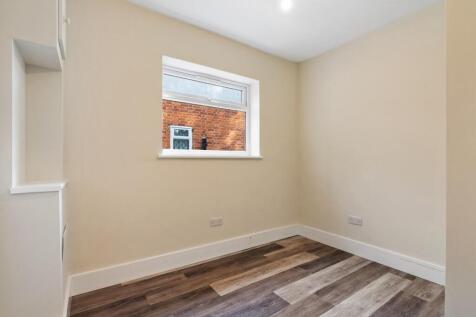 Bedroom 2.jpeg