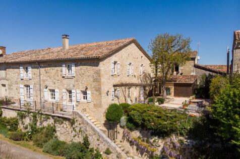 Property Image 4