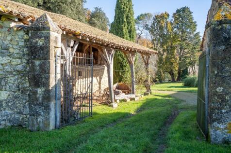 Property Image 24