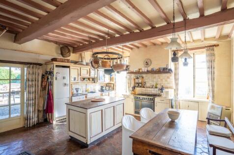 Property Image 6