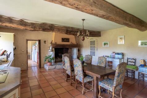 Property Image 9