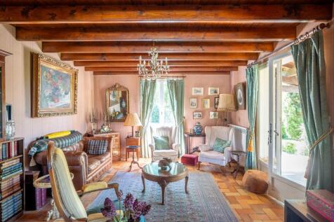 Property Image 8