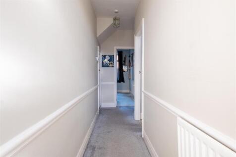 42 Redcar Road-5.jpg