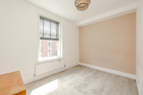 11OswinAvenue-17.jpg