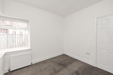 23RedcarRoadHeaton-13.jpg