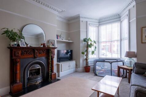 23 Balmoral Terr-1.jpg