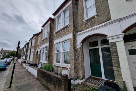 15 Loubet Street Outside.jpg