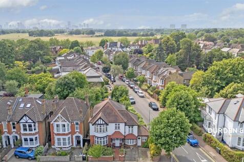 Wanstead Park Avenue  copy.jpg