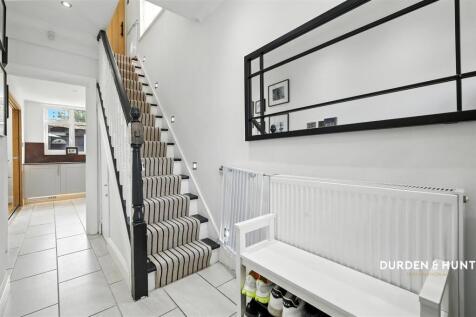 Roding Avenue