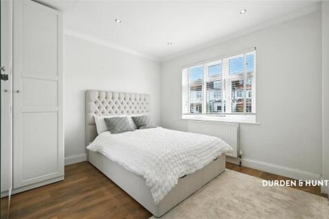 Roding Avenue
